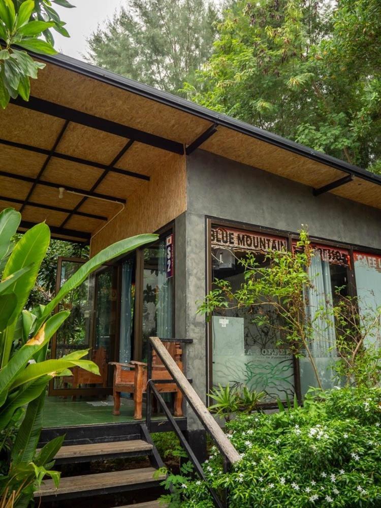 Beach Box Resort At Rimlay Rayong Eksteriør billede